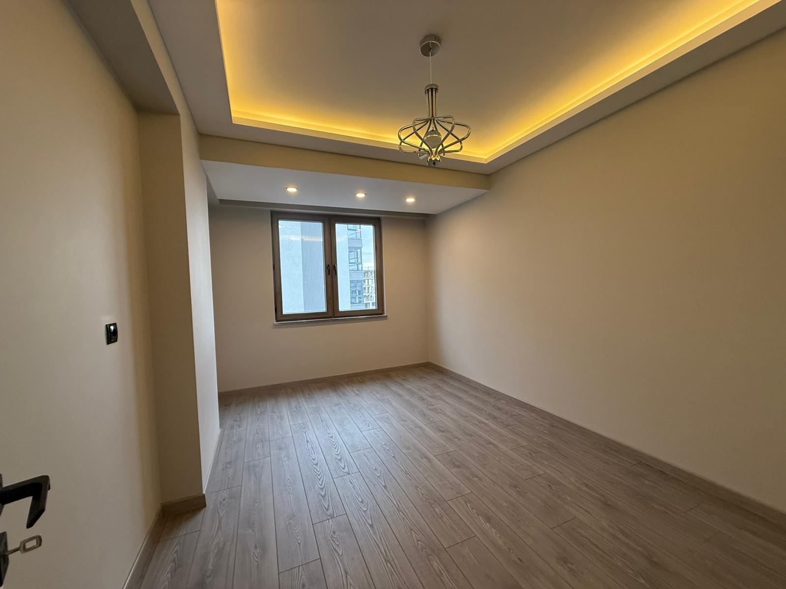 BİLKENTİN KARŞISINDA 4+1 DAİRE
